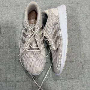 Adidas Cloudfoam QT Racer Cream Metallic Size 9